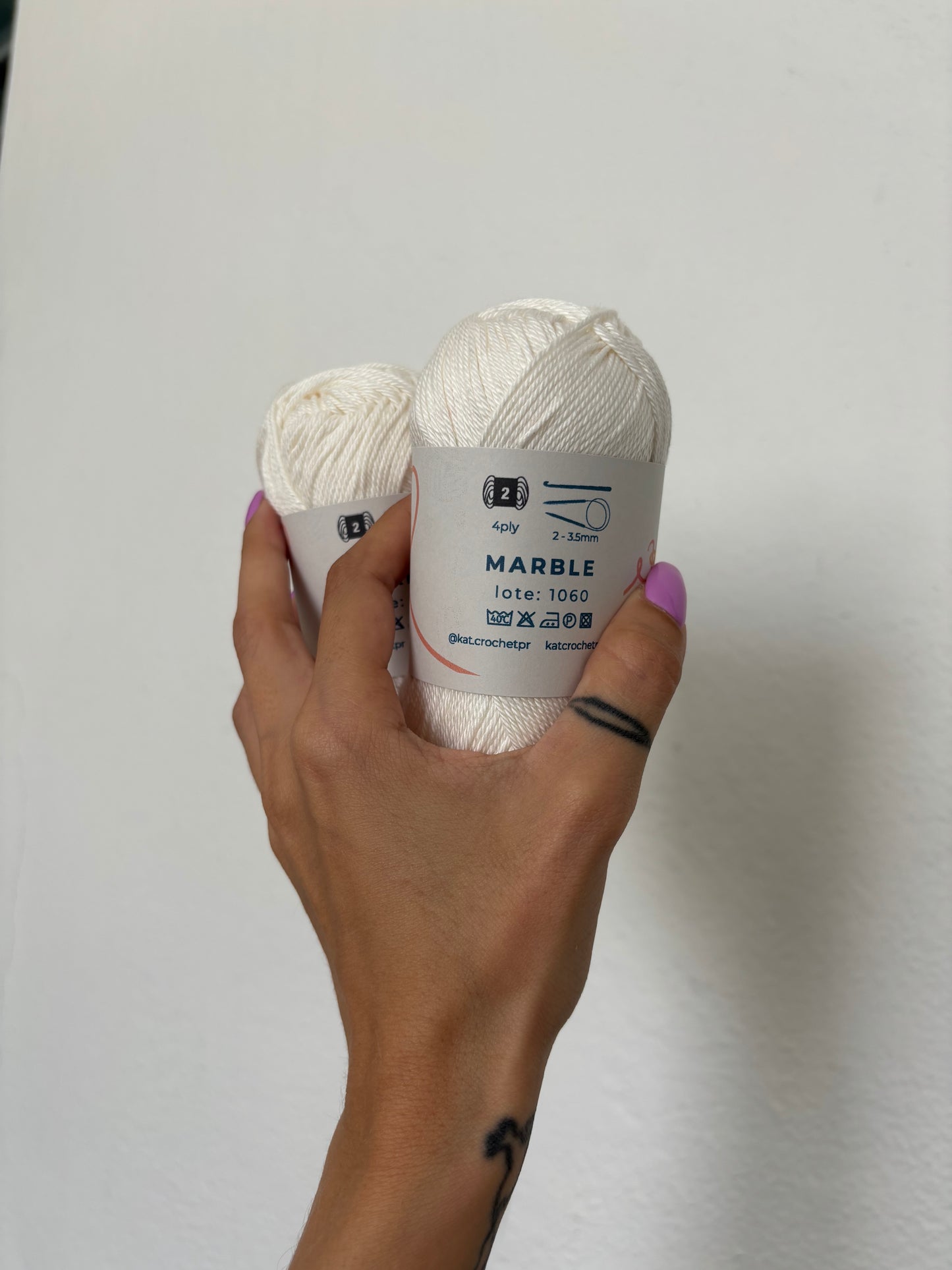 Kat Crochet Yarn - Hilo 100% algodón mercerizado