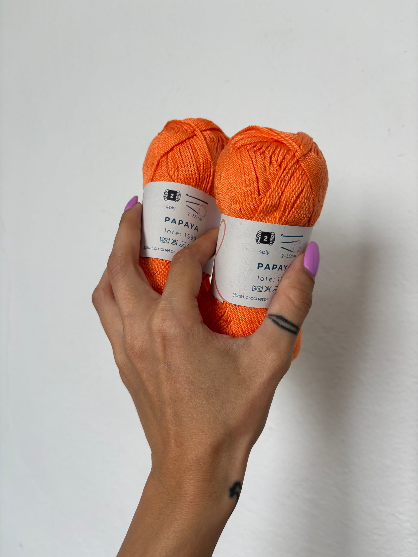 Kat Crochet Yarn - Hilo 100% algodón mercerizado